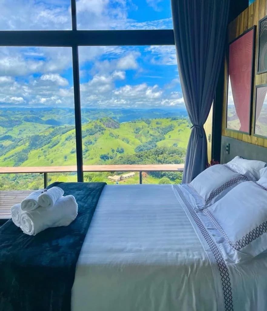 Acorde com a paisagem da serra